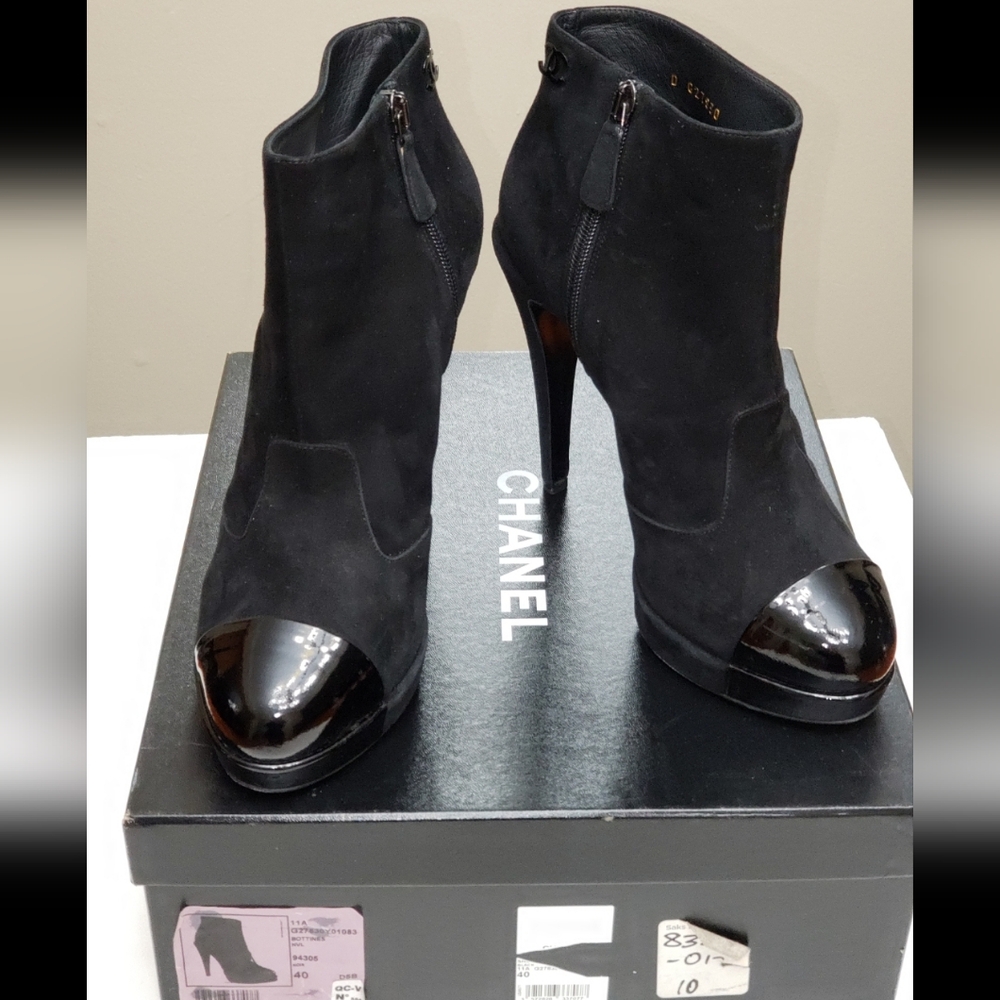 CHANEL booties - Picture 13 of 13